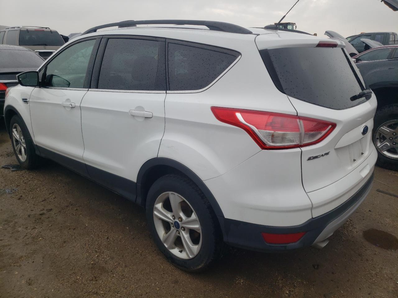 2016 Ford Escape Se - Фото 2