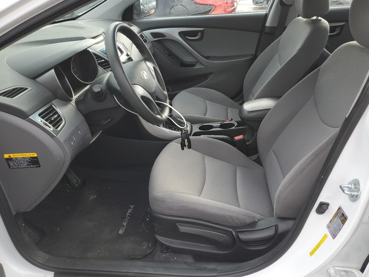 2016 Hyundai Elantra Se - Image 7