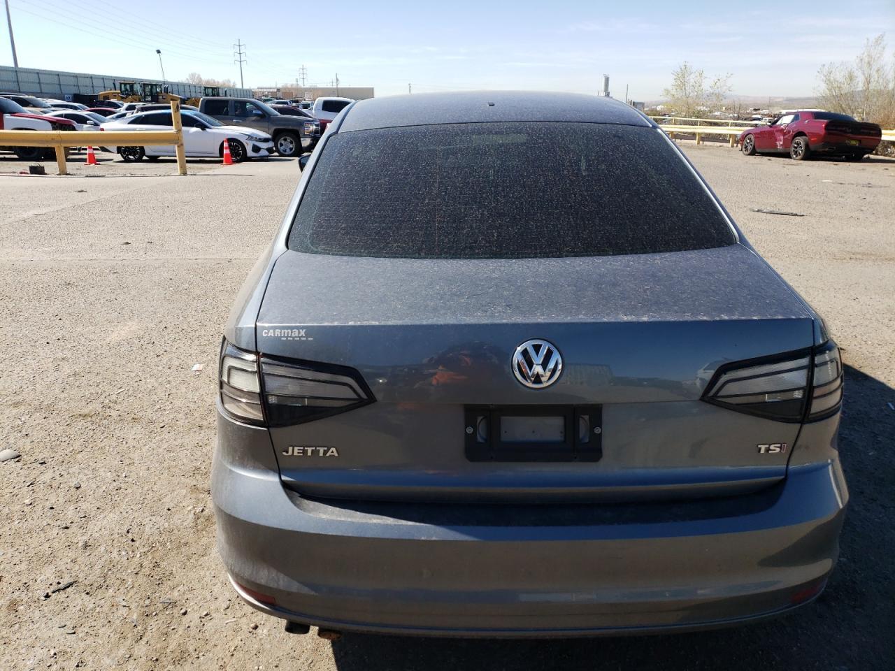 2017 Volkswagen Jetta S - Image 6