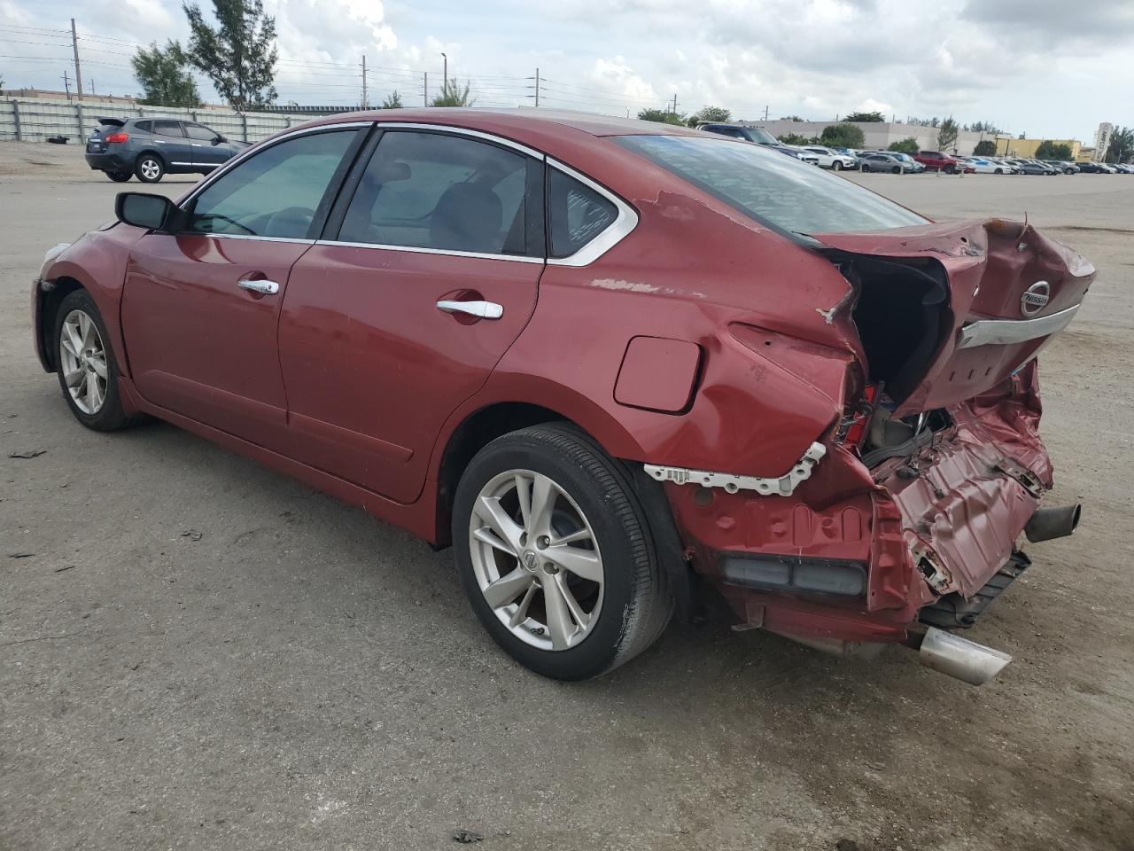 2014 Nissan Altima 2.5 - Image 2