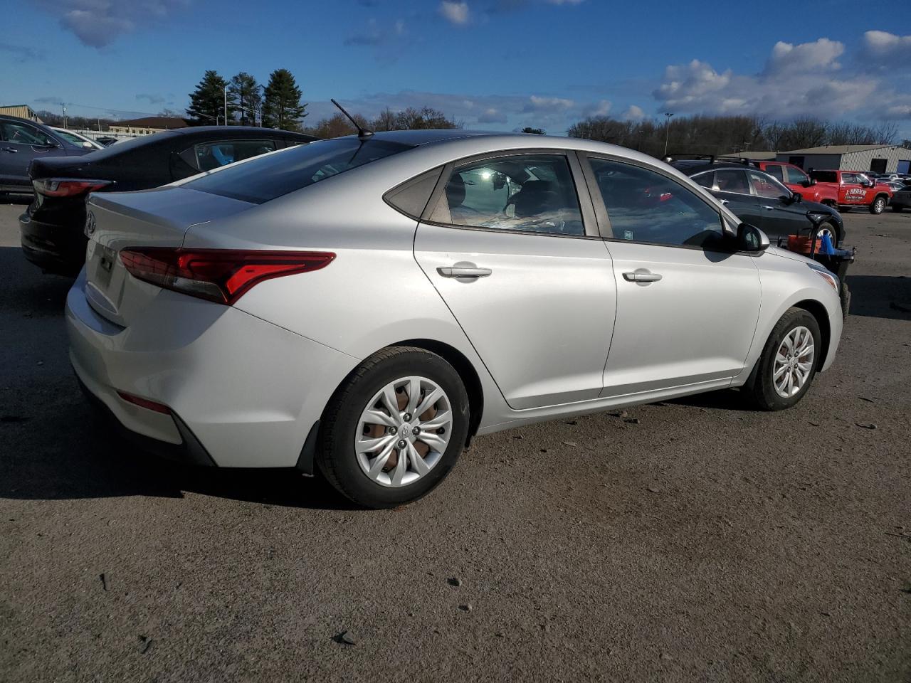2018 Hyundai Accent Se - Фото 3