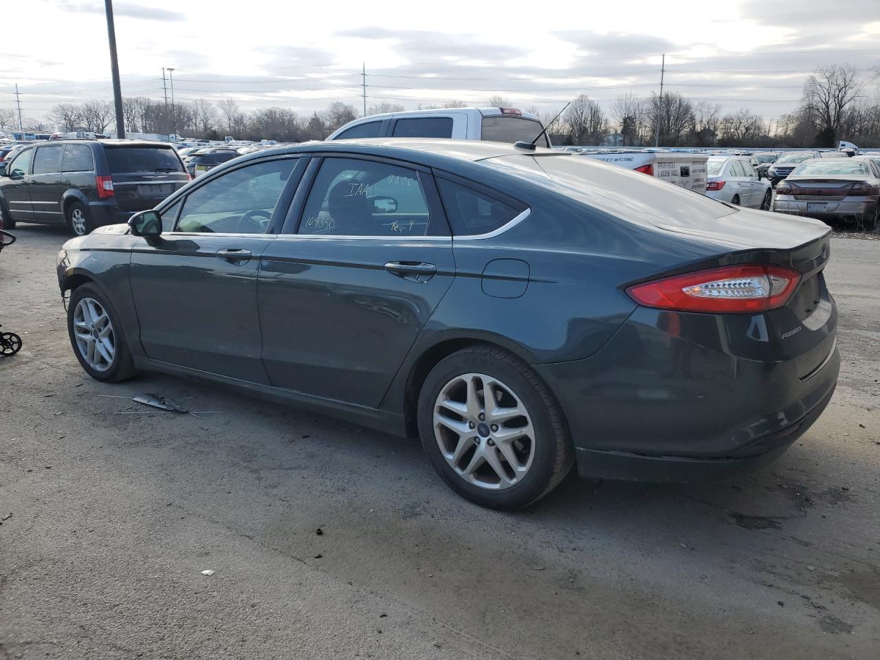 2016 Ford Fusion Se - Фото 2