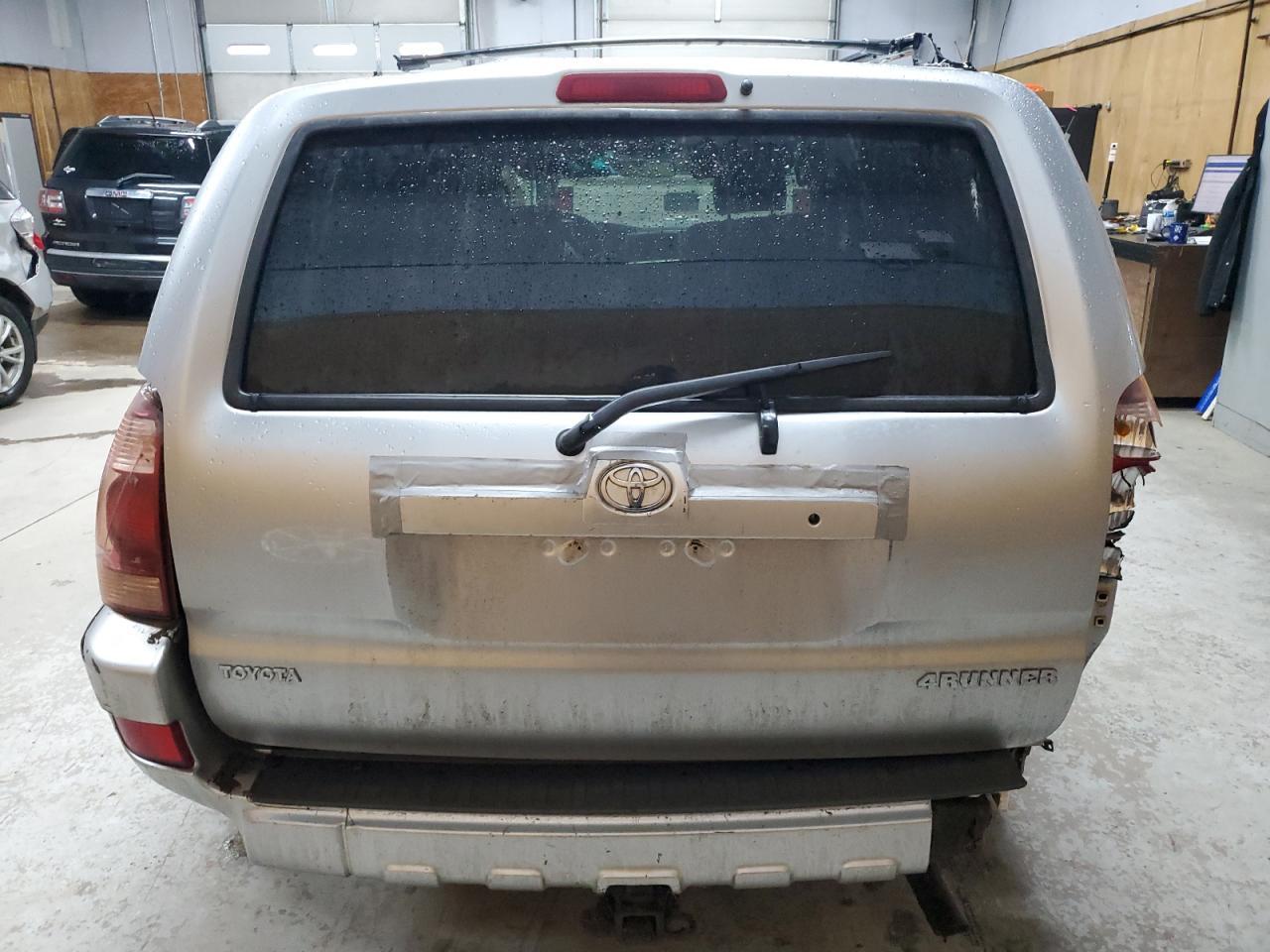 2005 Toyota 4Runner Sr5 - Фото 6