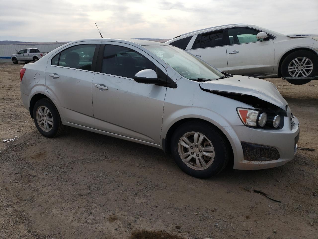 2014 Chevrolet Sonic Lt - Image 4
