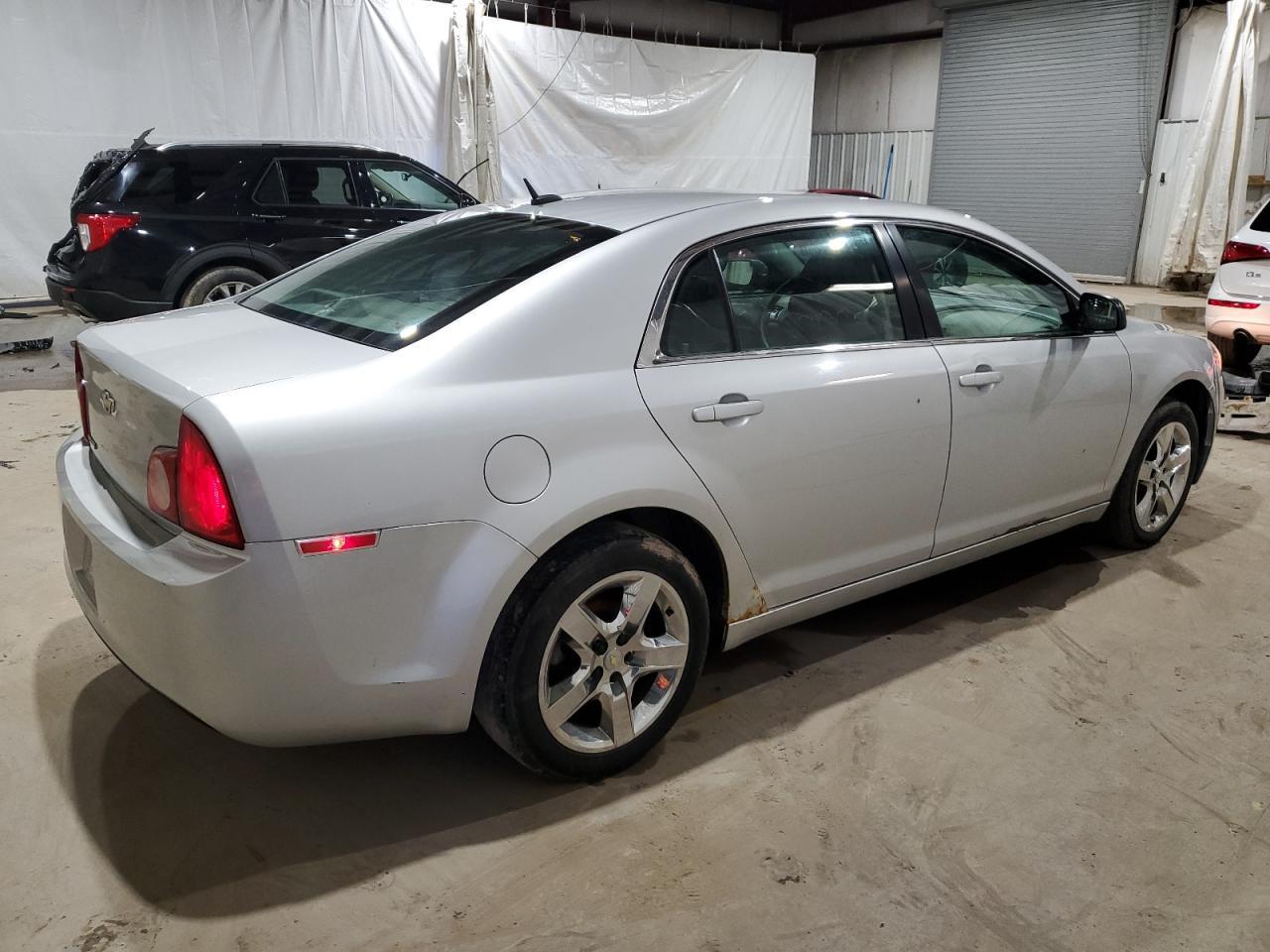2011 Chevrolet Malibu Ls - Фото 3