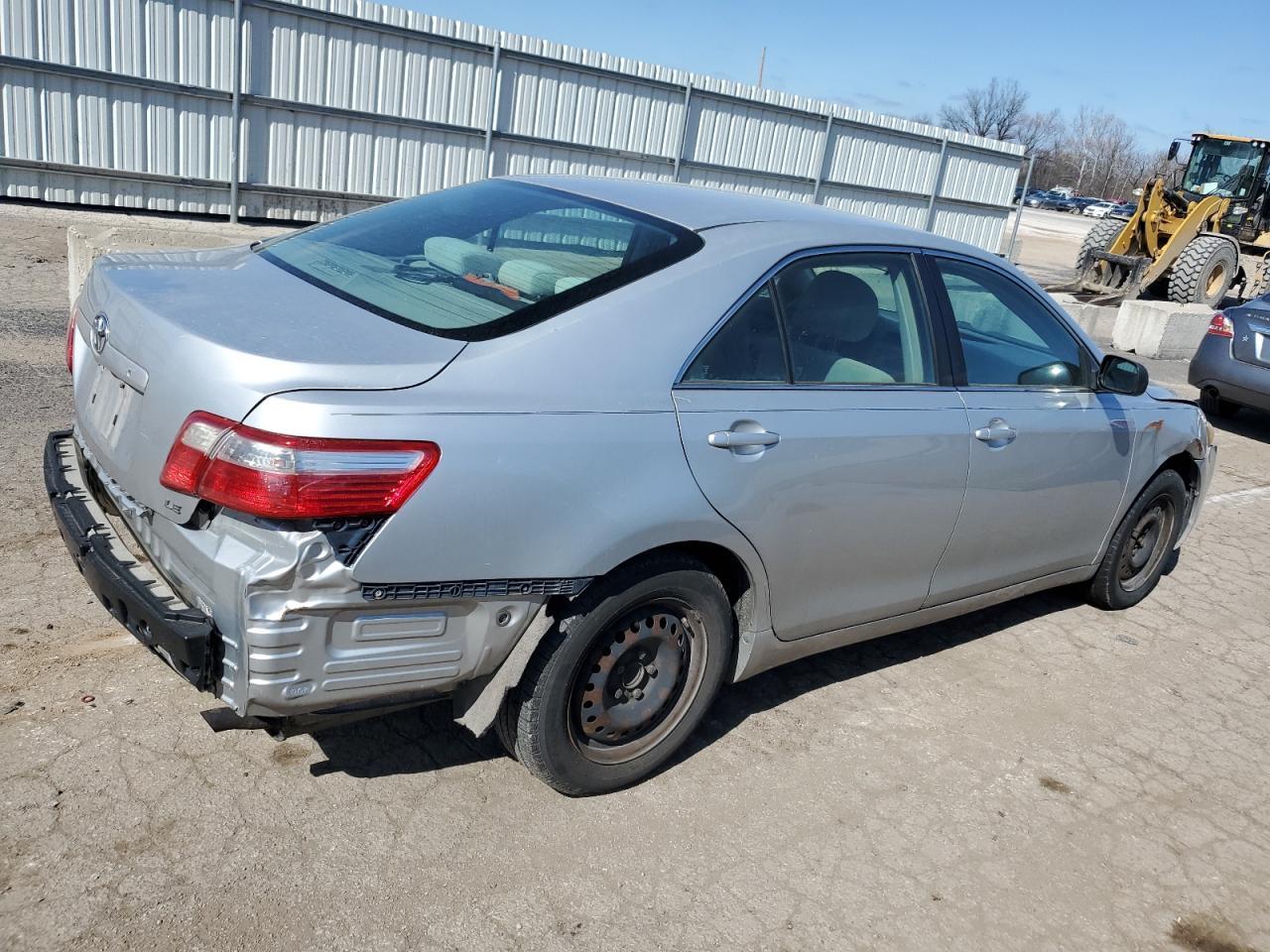 2007 Toyota Camry Ce - Фото 3