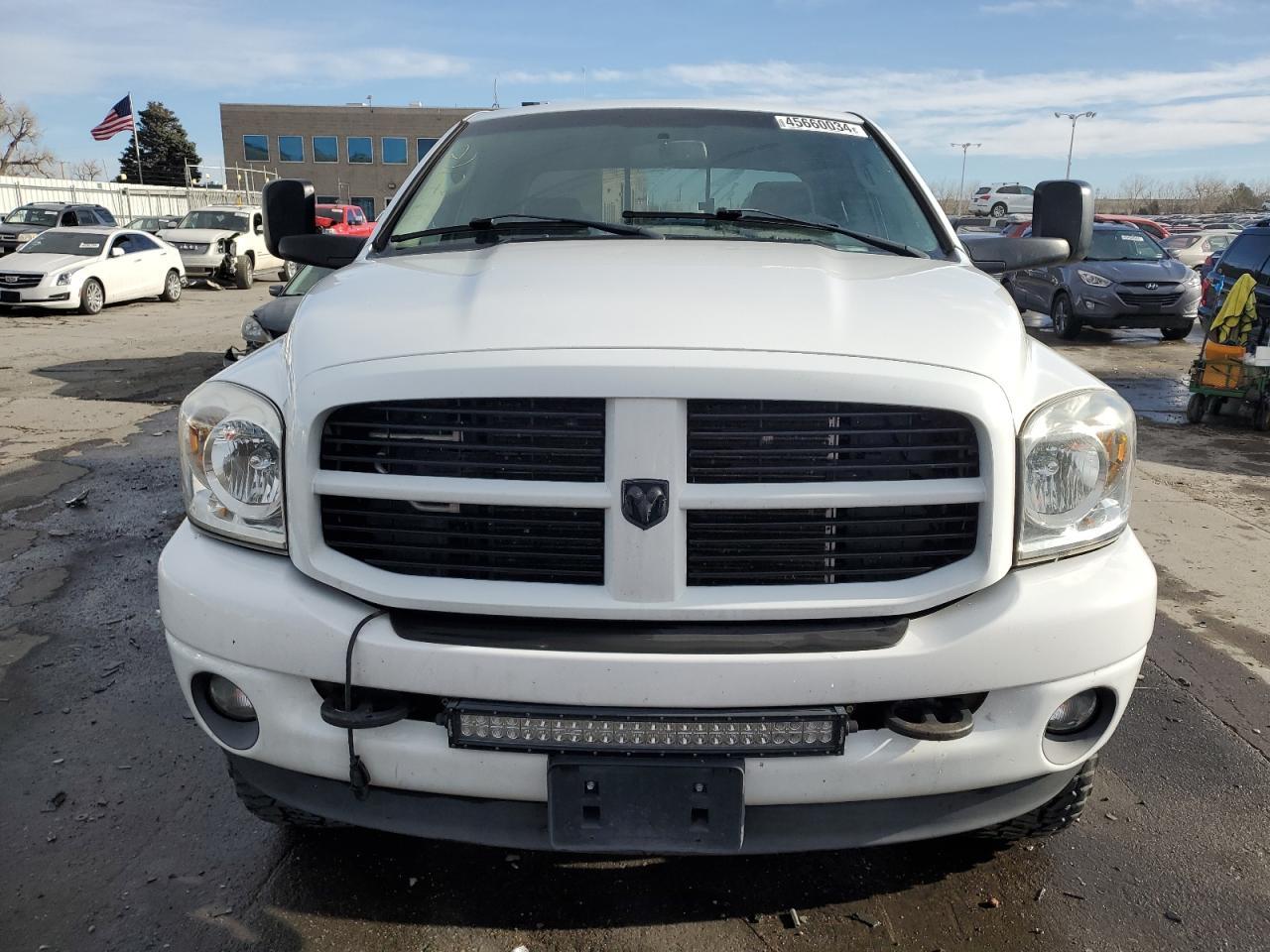 2004 Dodge Ram 2500 St - Фото 5