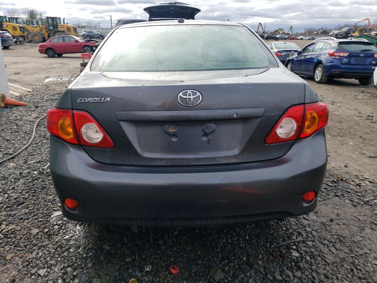 2009 Toyota Corolla Base - Фото 6