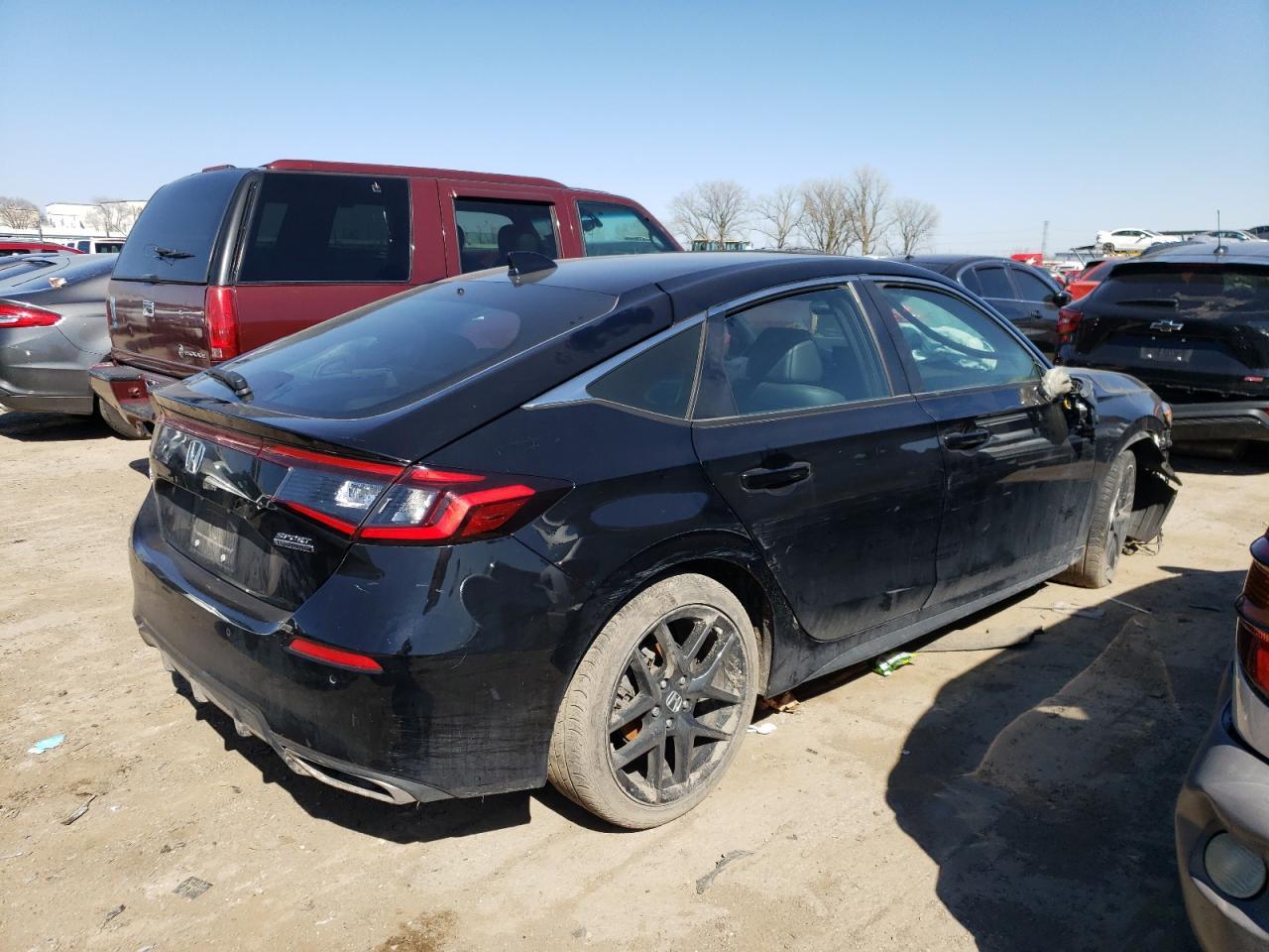 2023 Honda Civic Sport Touring - Image 3