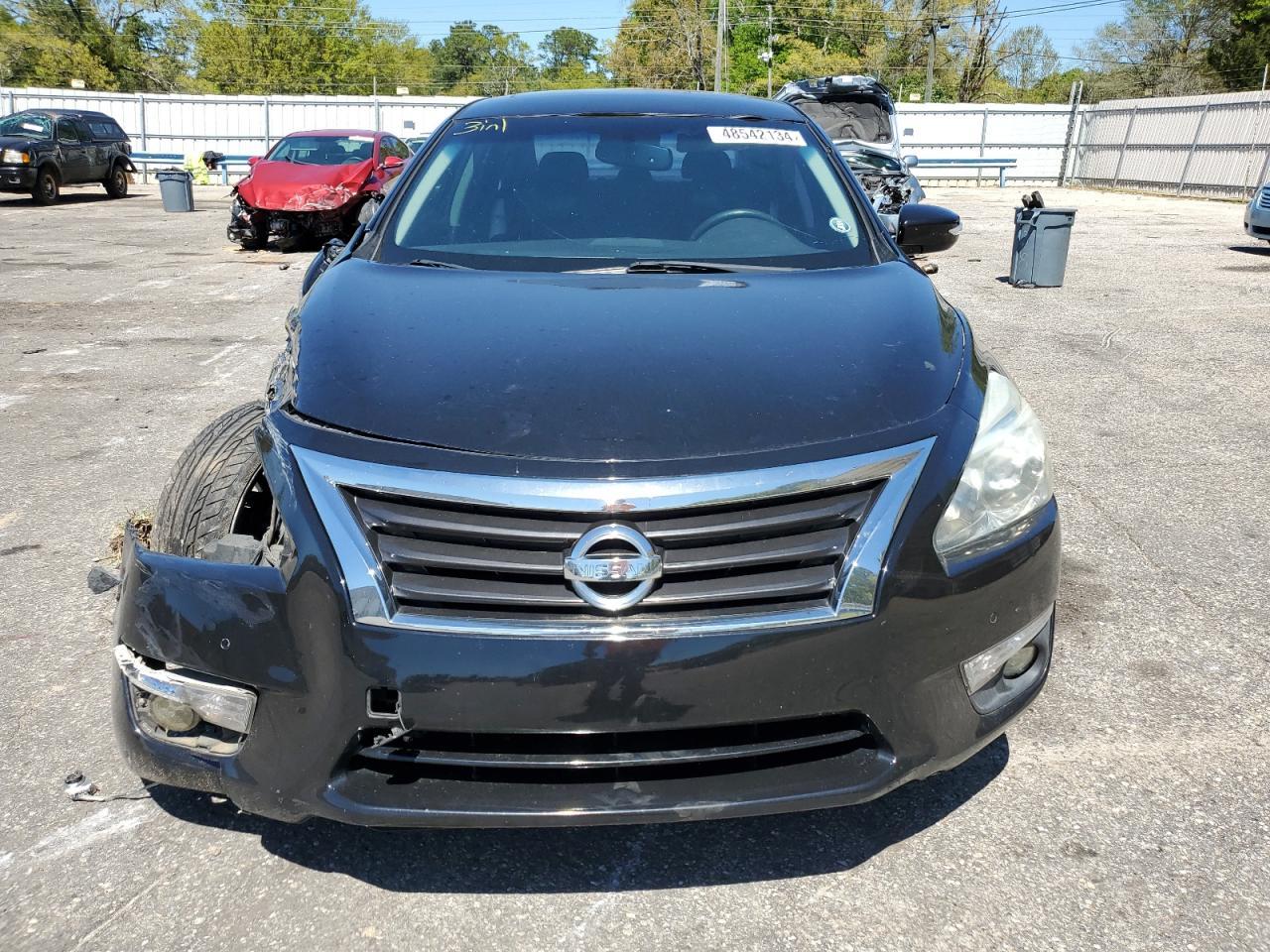 2015 Nissan Altima 3.5S - Image 5