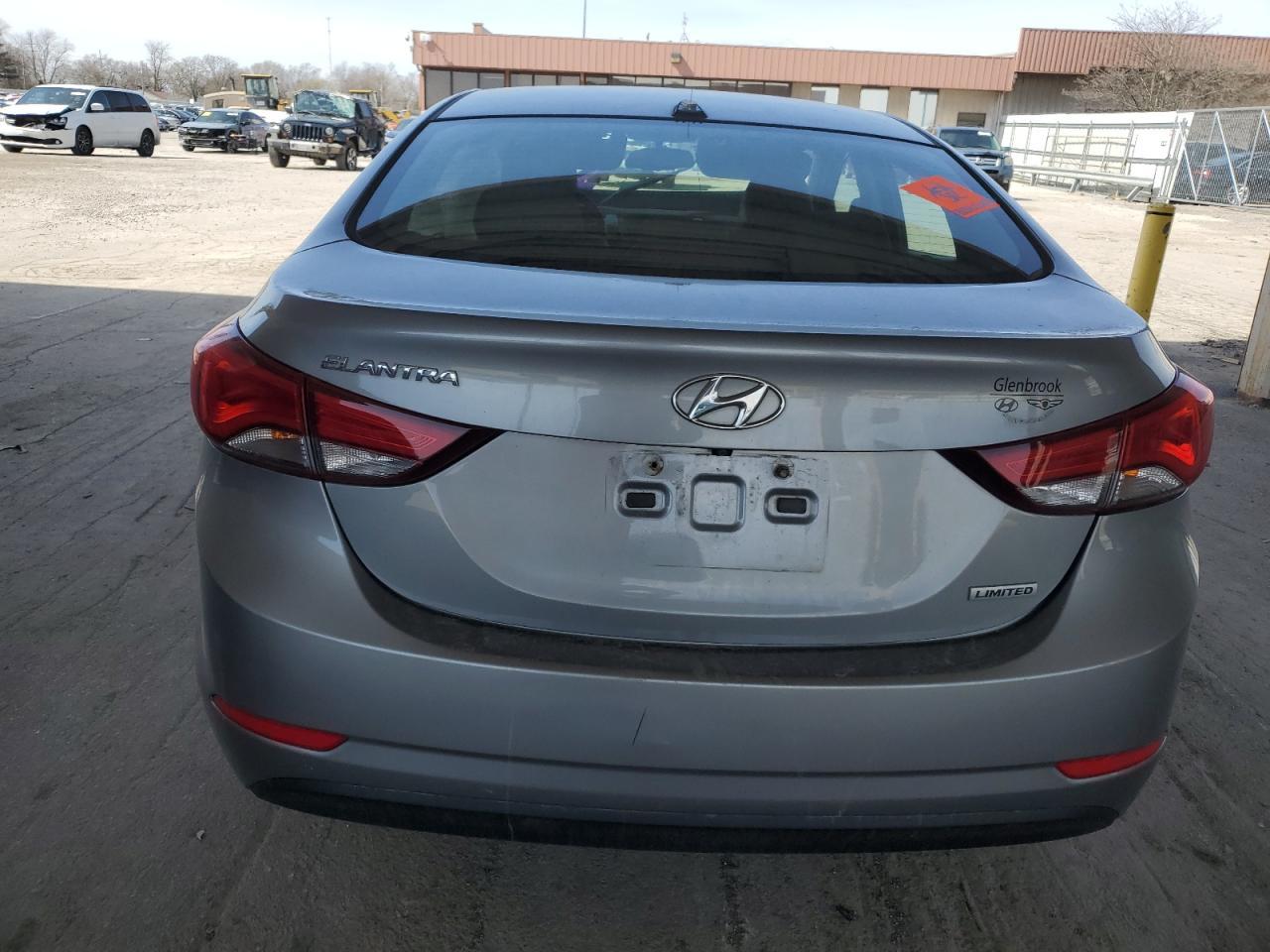 2015 Hyundai Elantra Se - Фото 6