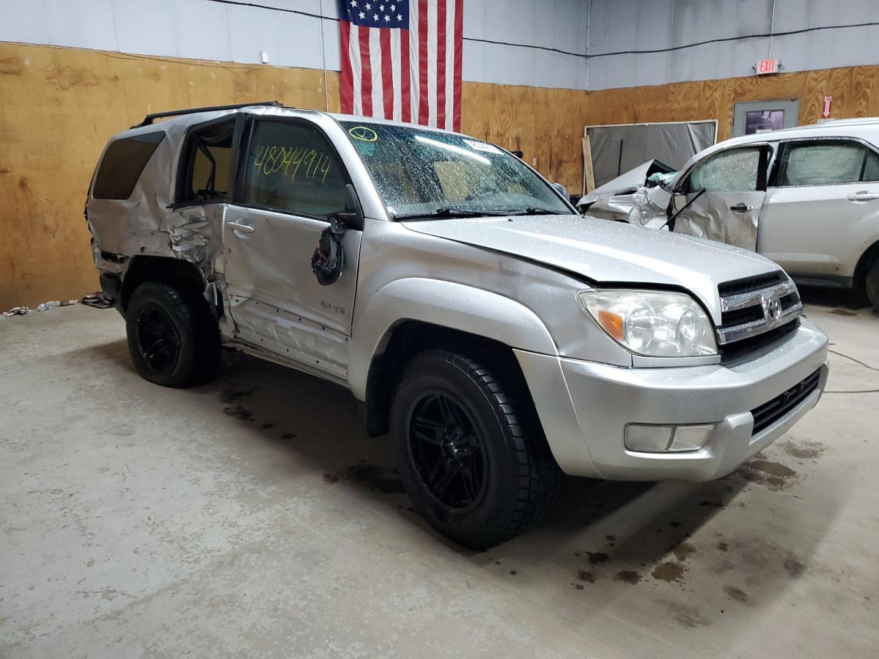 2005 Toyota 4Runner Sr5 - Фото 4