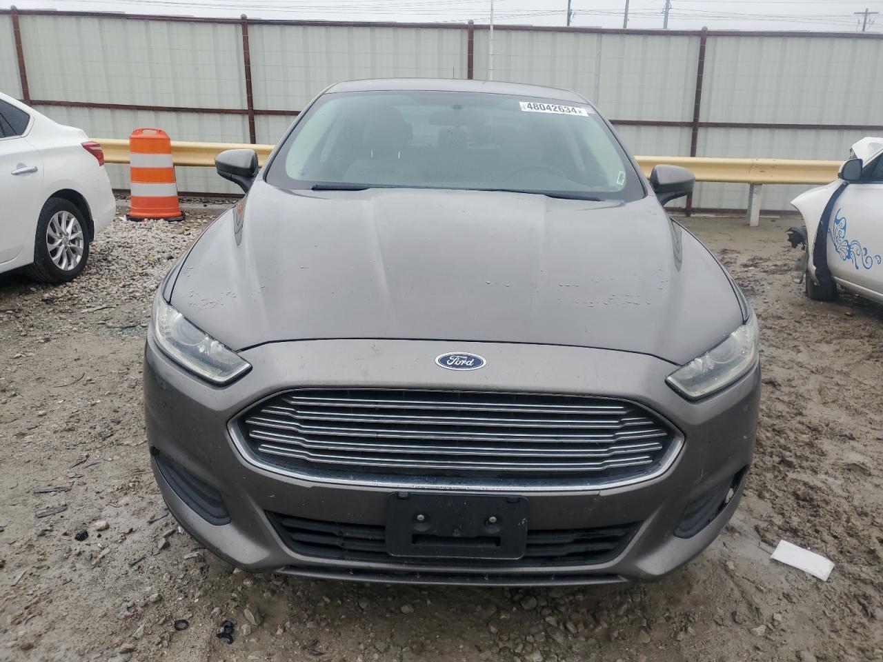 2013 Ford Fusion S - Фото 5