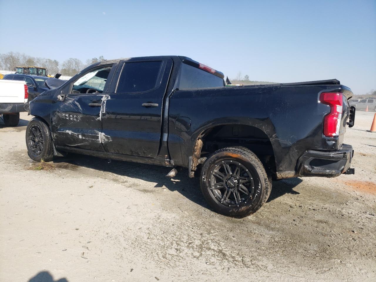 2019 Chevrolet Silverado C1500 Custom - Image 2