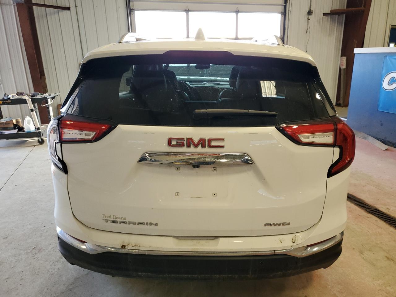 2022 GMC Terrain Slt - Фото 6