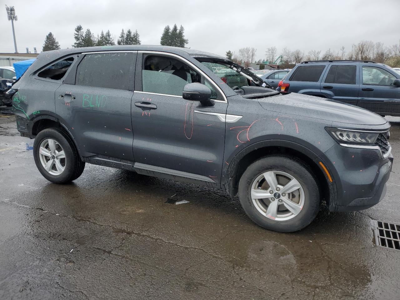 2021 Kia Sorento Lx - Image 4