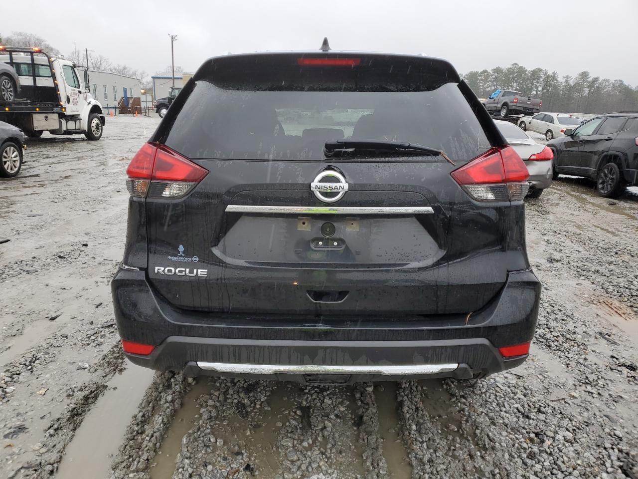 2017 Nissan Rogue S - Image 6