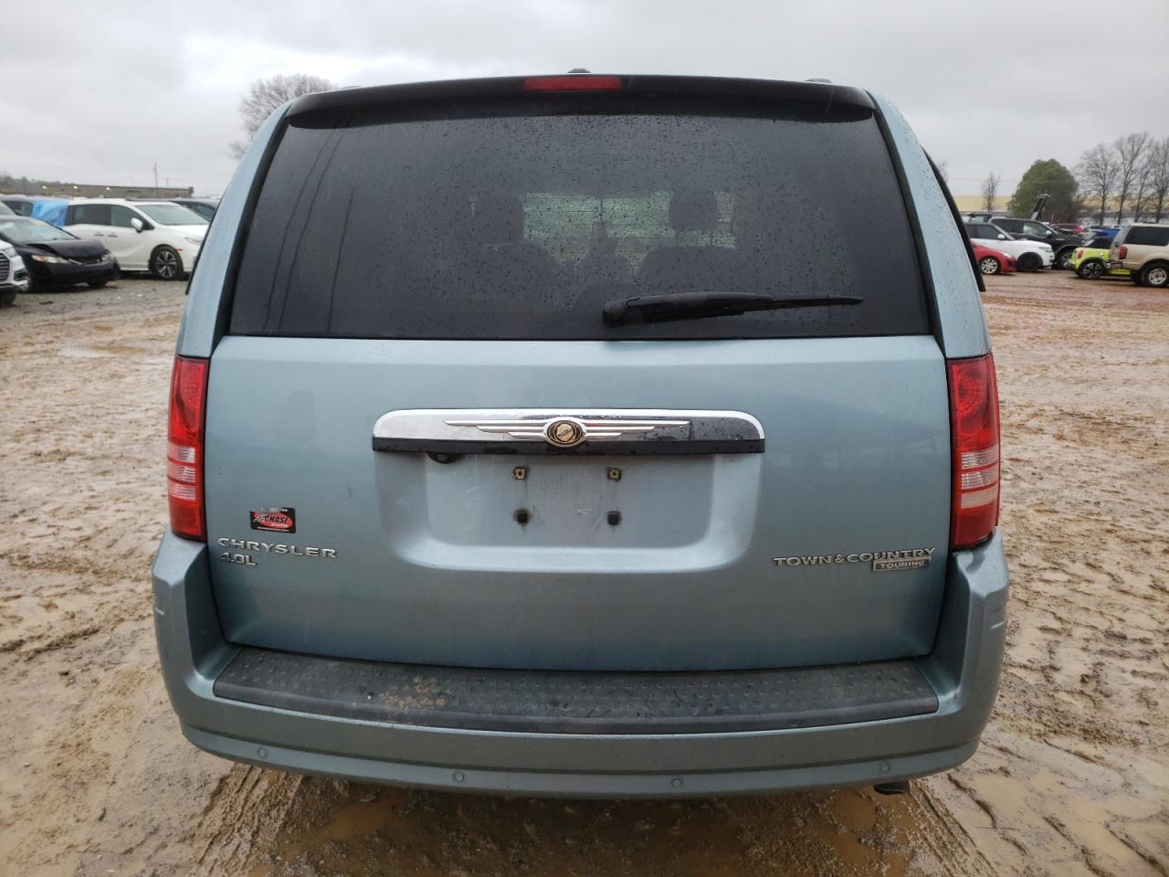 2009 Chrysler Town & Country Touring - Фото 6