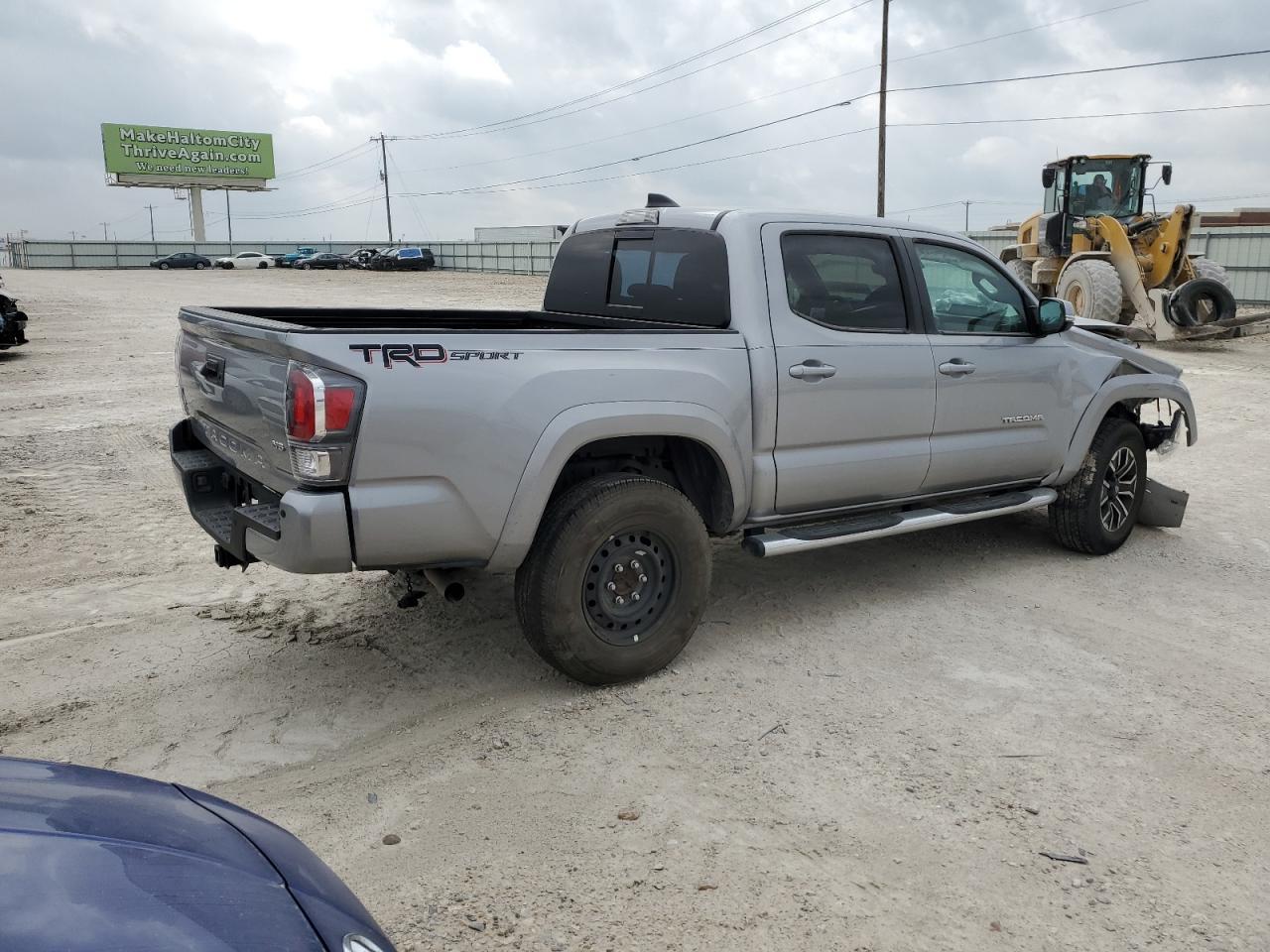 2021 Toyota Tacoma Double Cab - Фото 3