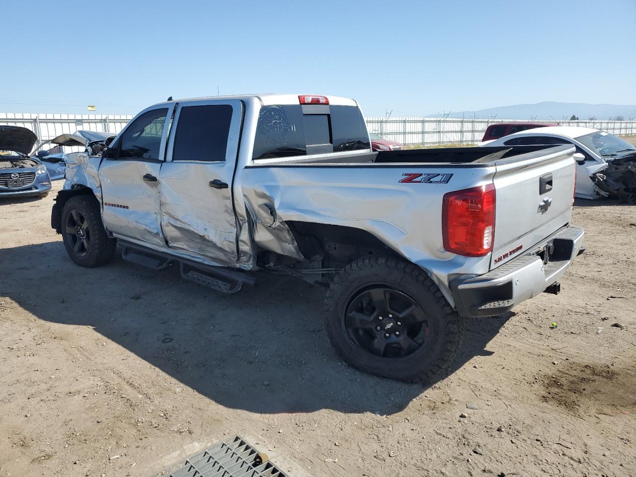 2018 Chevrolet Silverado K1500 Ltz - Фото 2