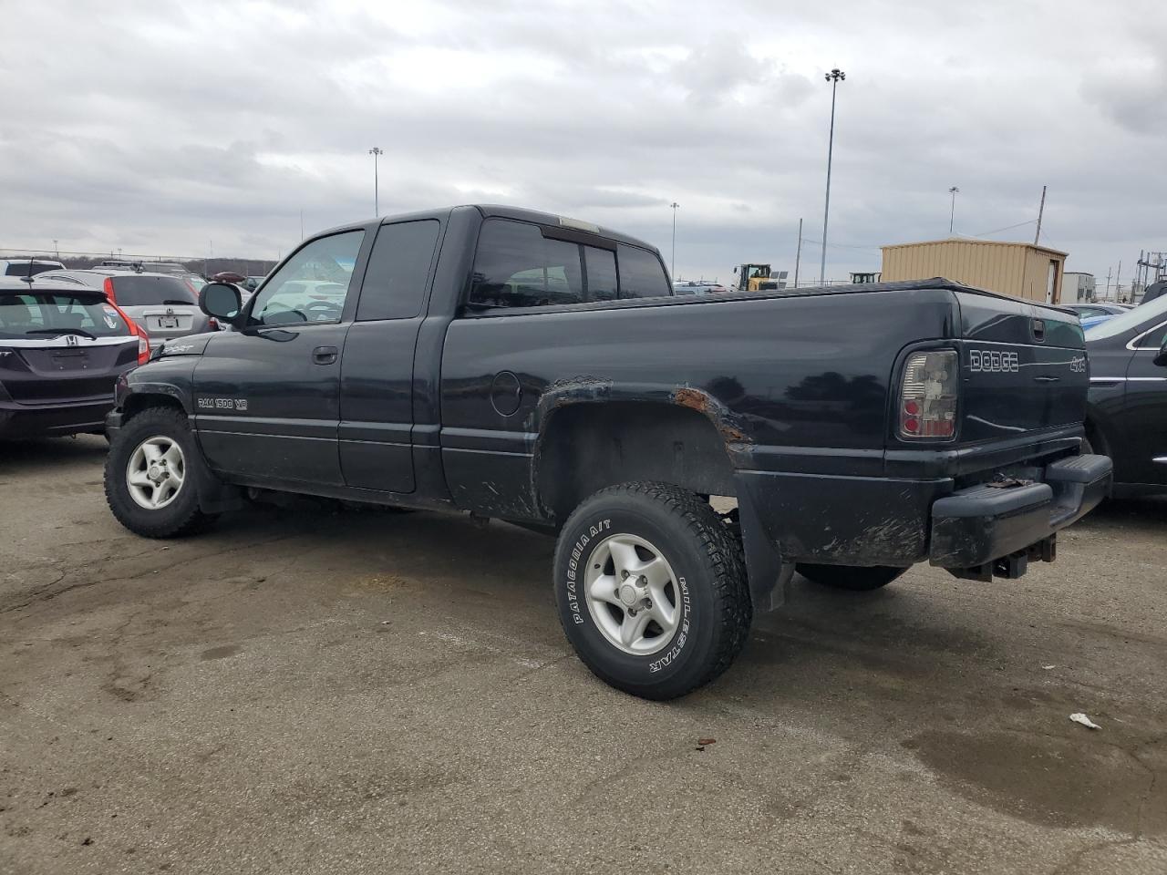 2000 Dodge Ram 1500 - Фото 2