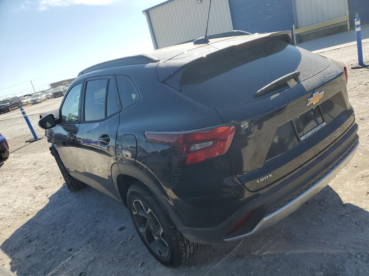 2024 Chevrolet Trax 1Lt - Image 2