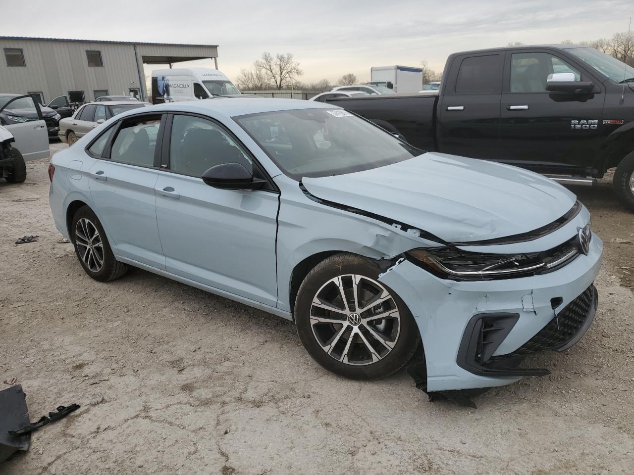 2025 Volkswagen Jetta Sport - Фото 4