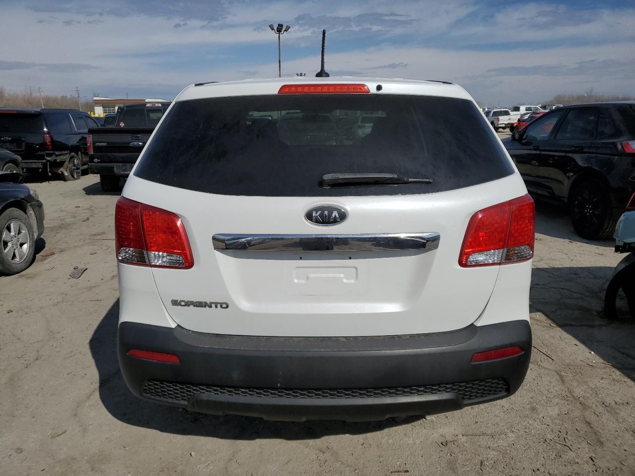 2013 Kia Sorento Lx - Фото 6