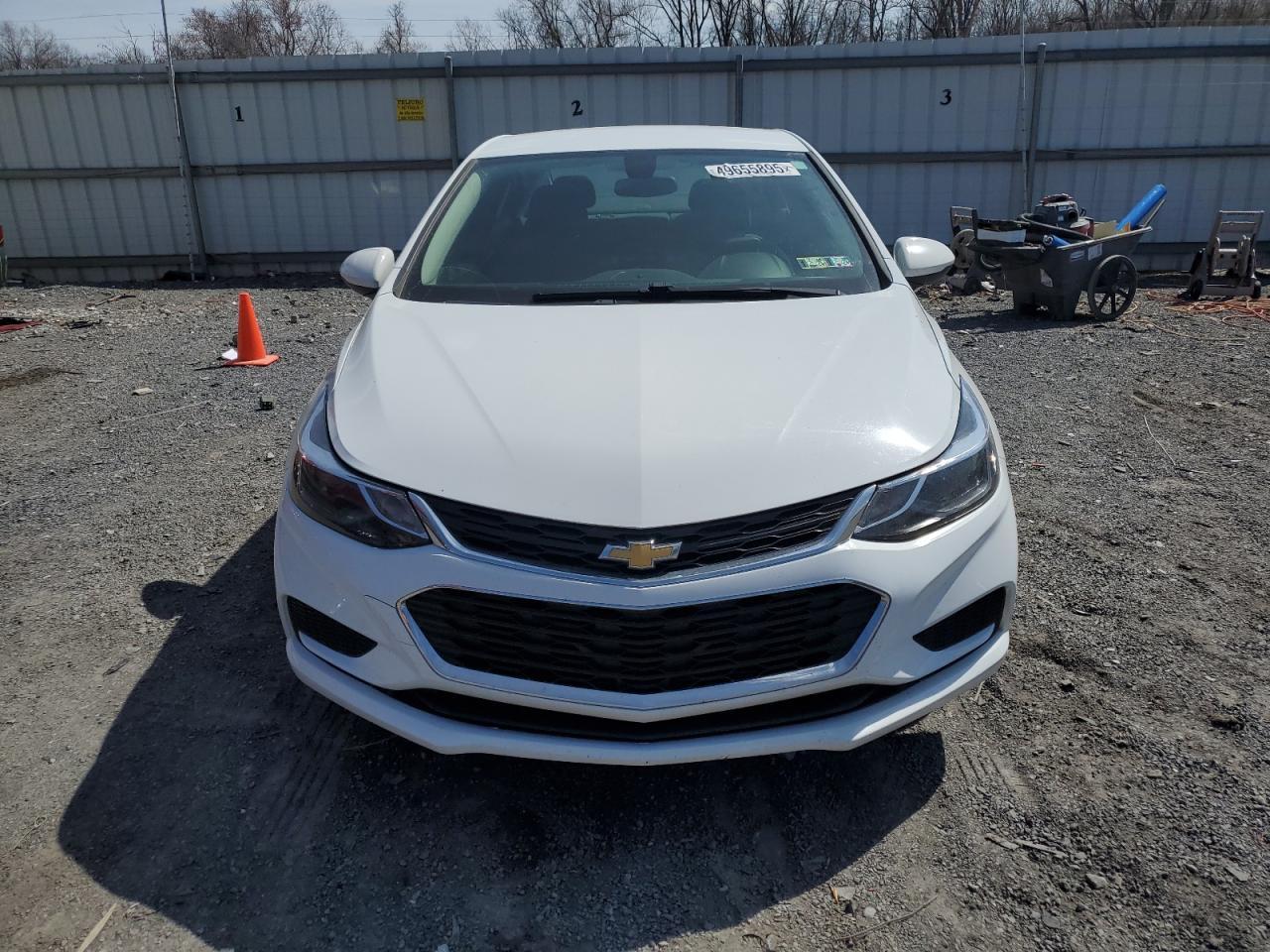 2018 Chevrolet Cruze Lt - Image 5