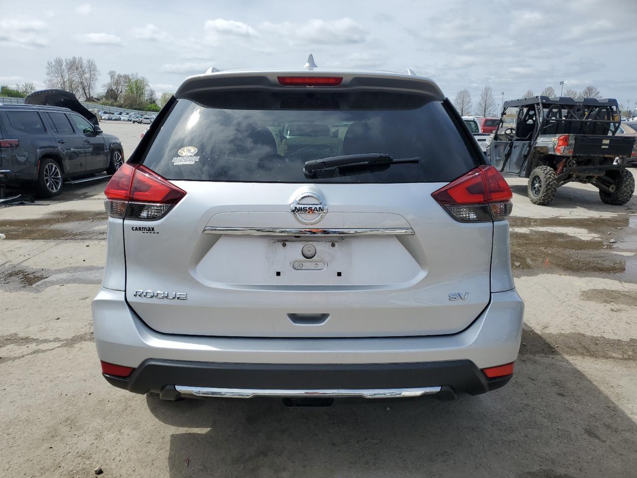 2018 Nissan Rogue S - Фото 6