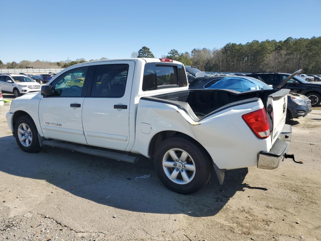 2014 Nissan Titan S - Image 2