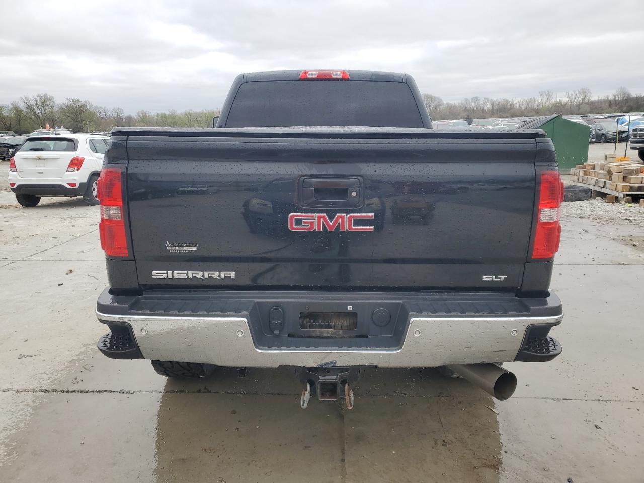 2017 GMC Sierra K2500 Slt - Image 6