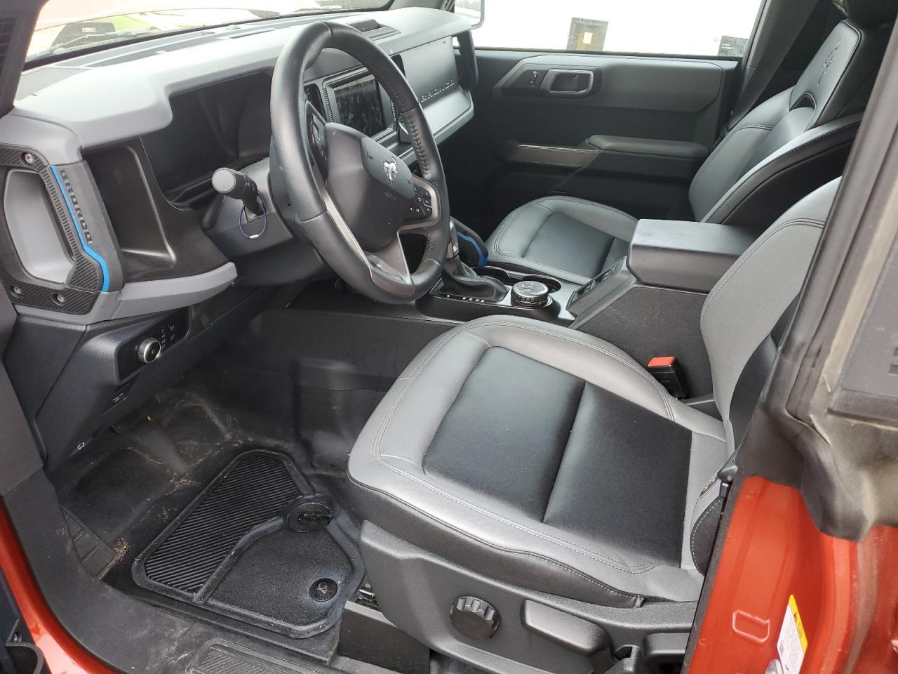 2023 Ford Bronco Base - Фото 7