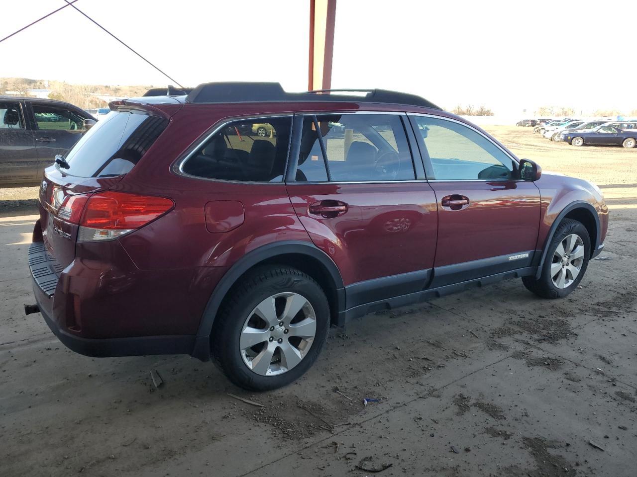 2011 Subaru Outback 2.5I Limited - Фото 3