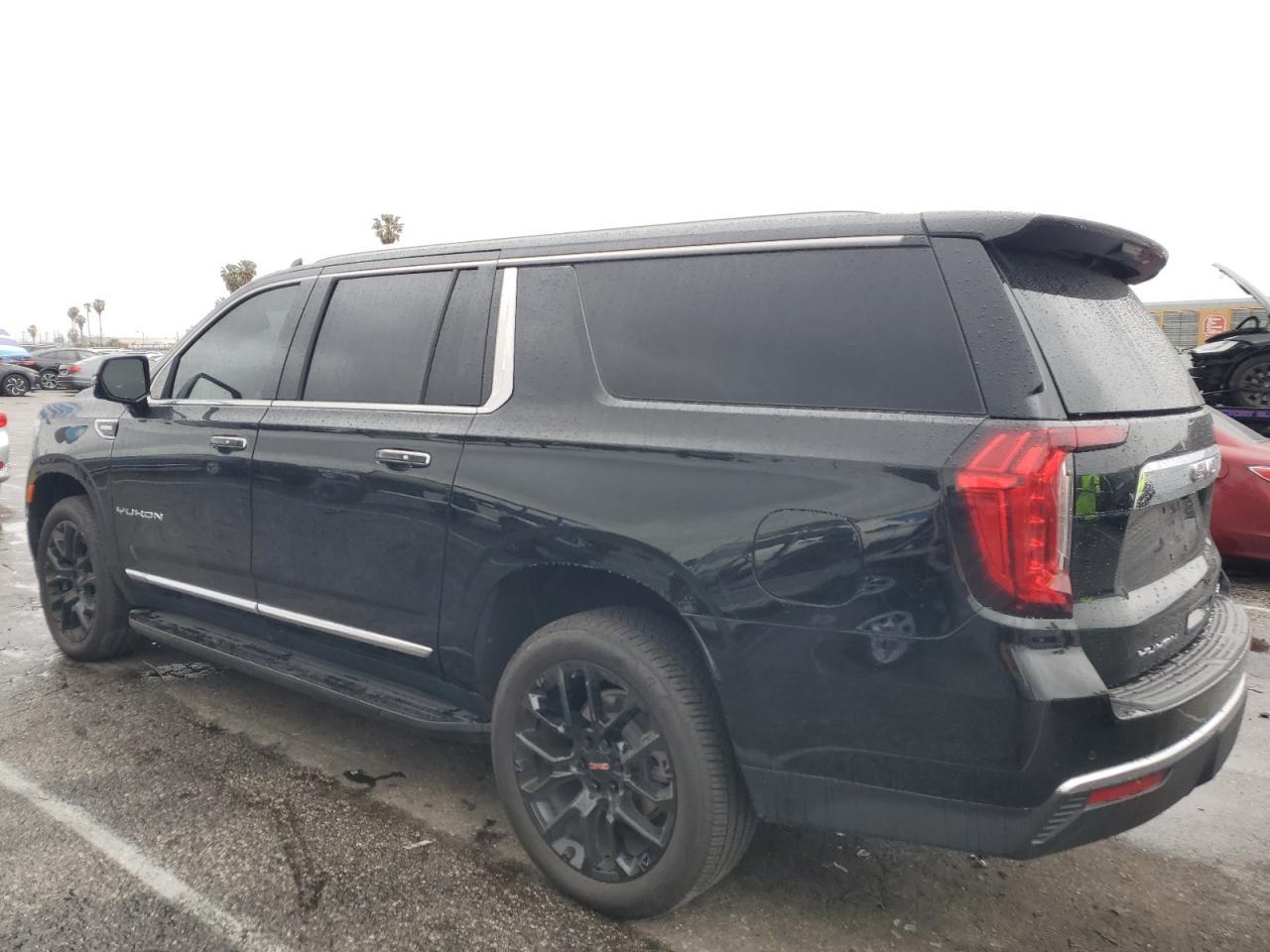 2023 GMC Yukon Xl K1500 Slt - Фото 2