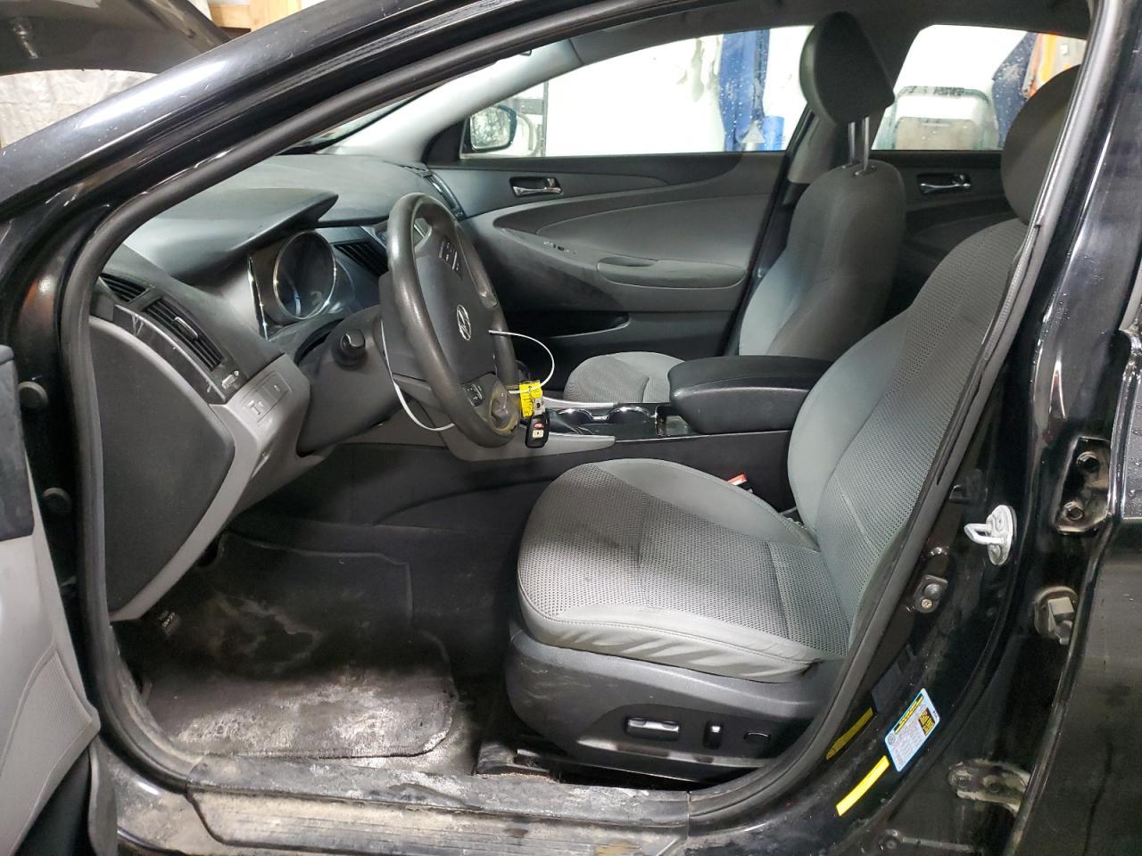 2011 Hyundai Sonata Gls - Image 7
