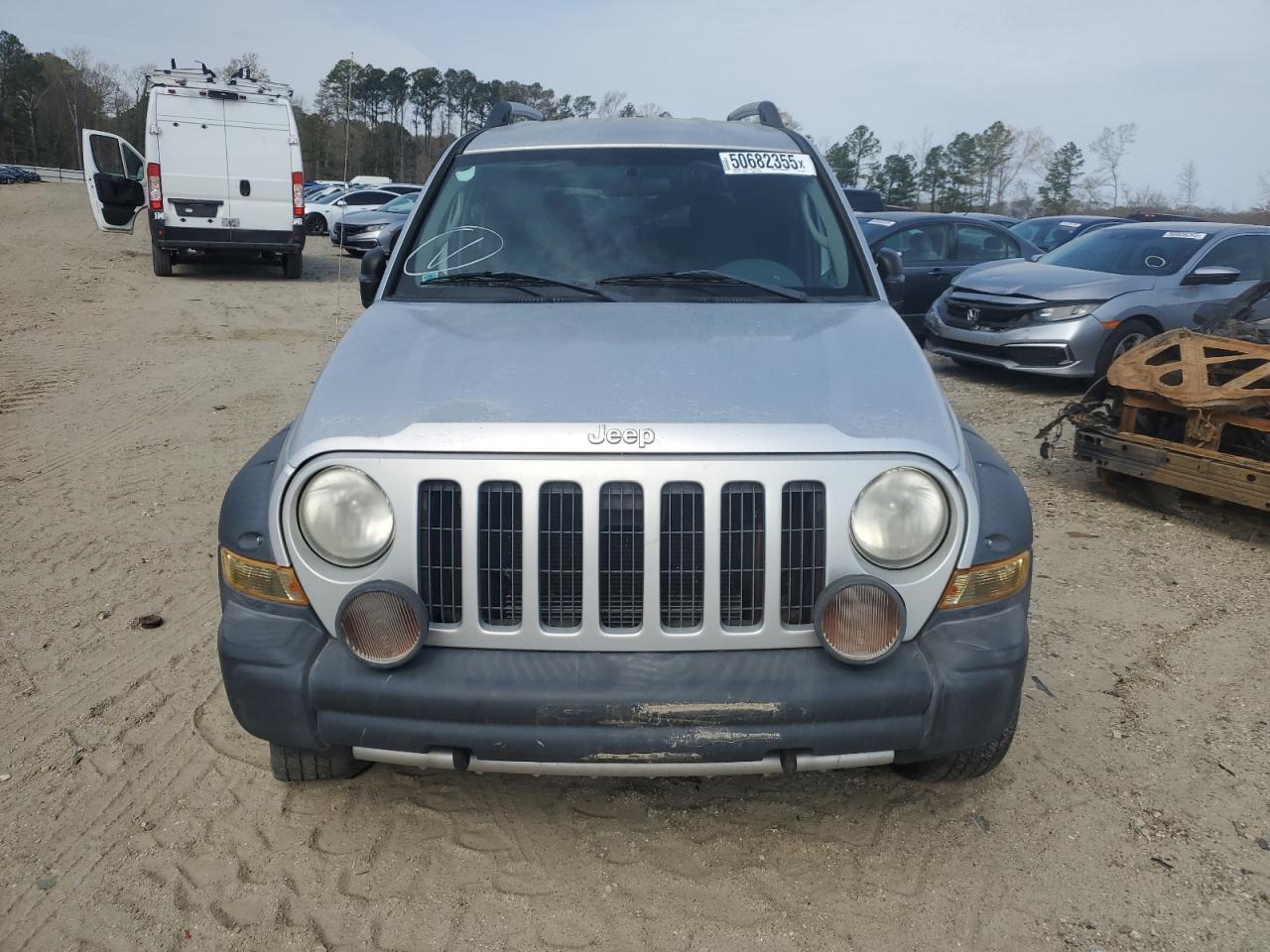 2006 Jeep Liberty Renegade - Фото 5