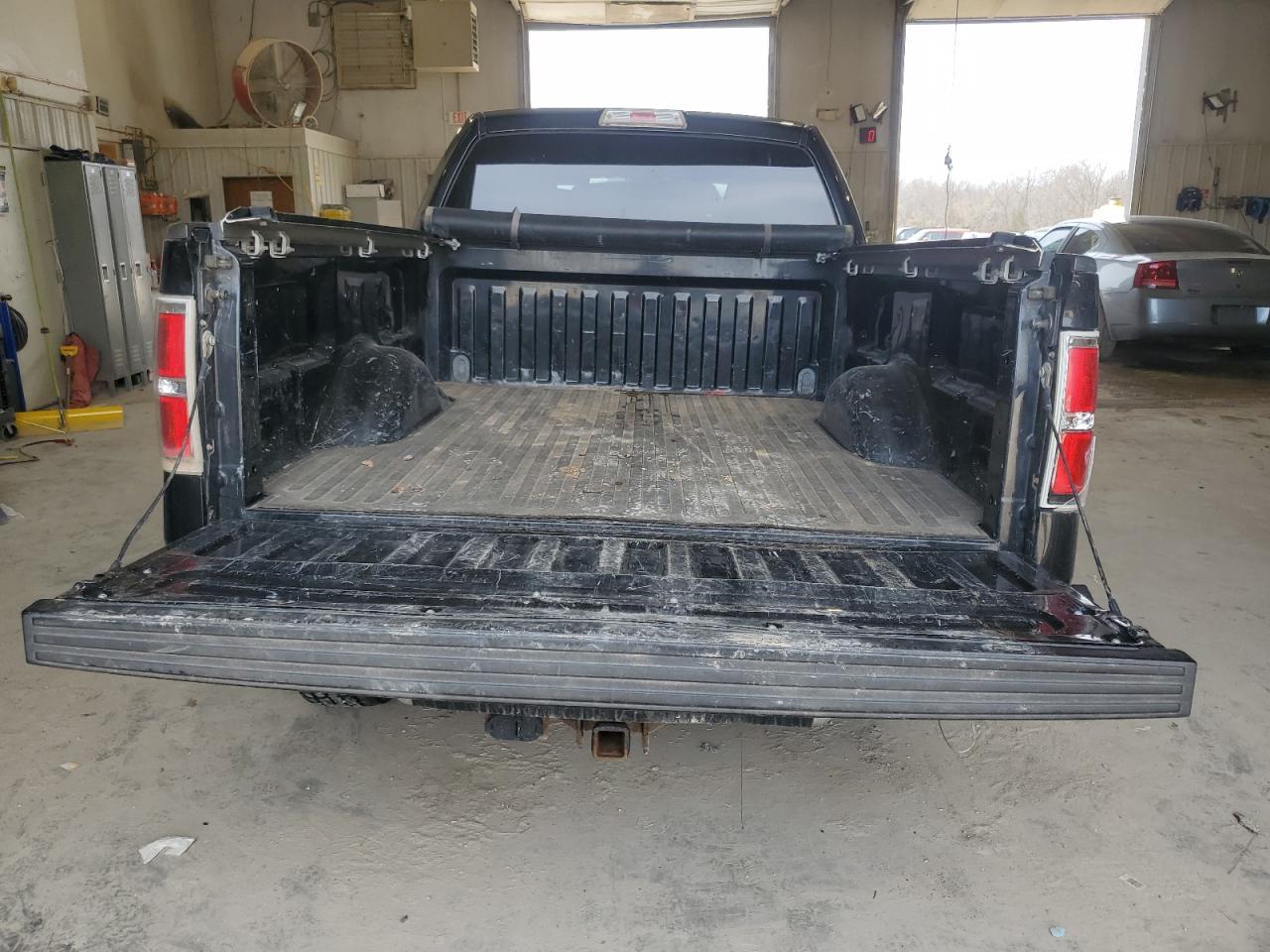 2010 Ford F150 Supercrew - Image 6