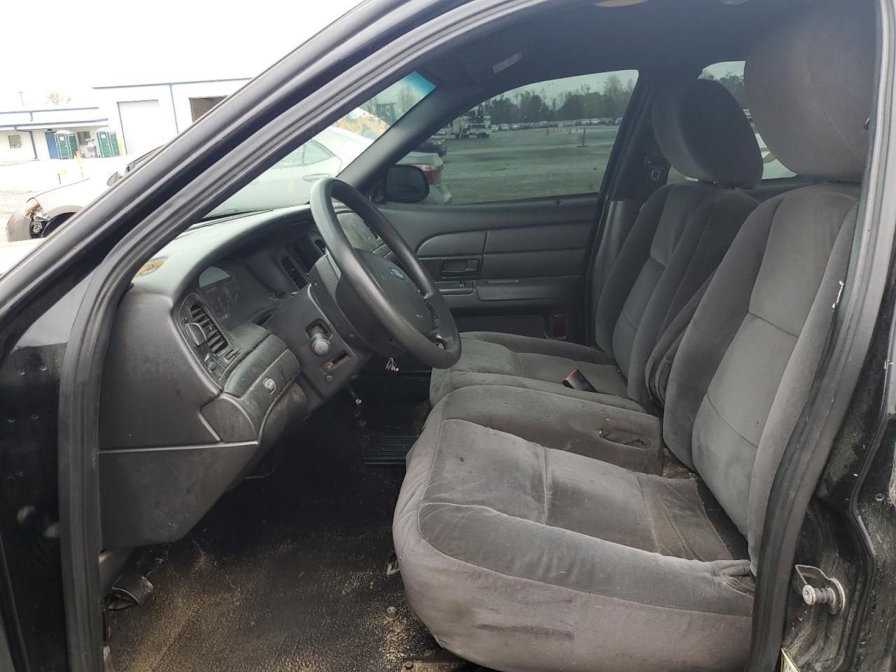 2011 Ford Crown Victoria Police Interceptor - Image 7