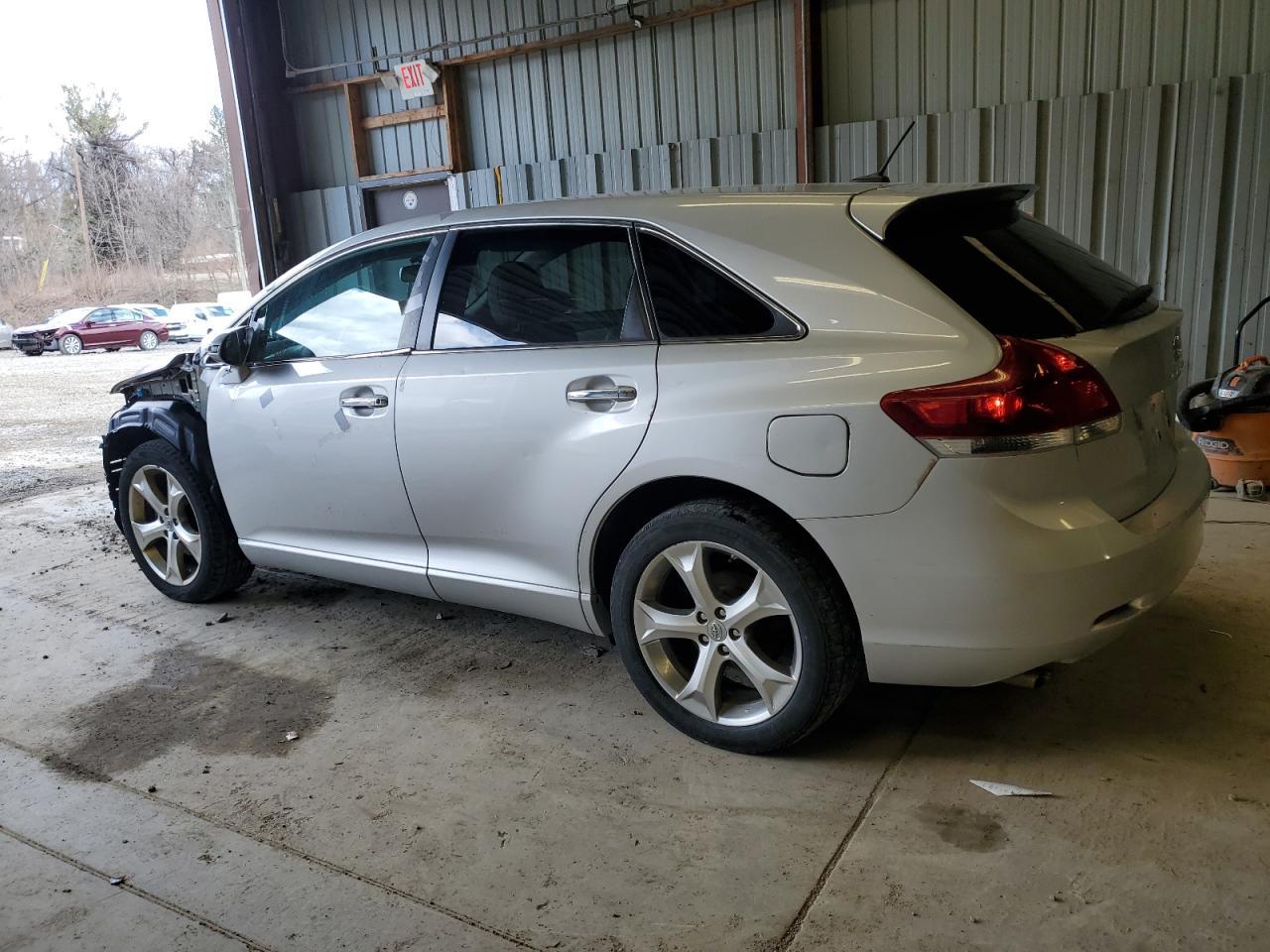 2014 Toyota Venza Le - Фото 2