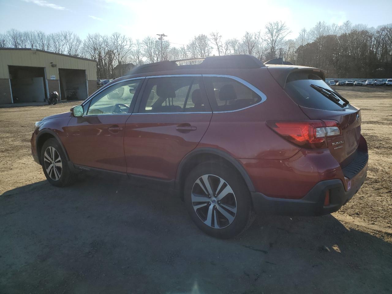 2019 Subaru Outback 2.5I Limited - Фото 2