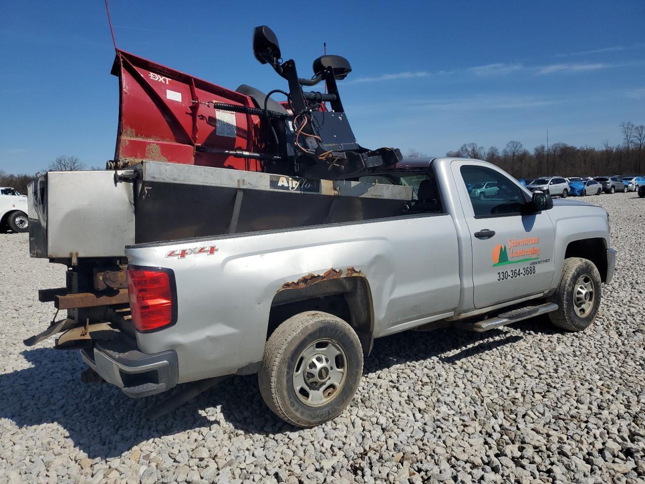 2015 Chevrolet Silverado K2500 Heavy Duty - Image 3