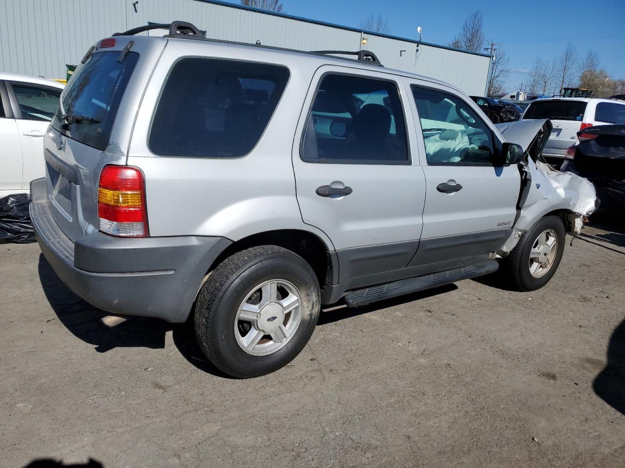2002 Ford Escape Xls - Фото 3