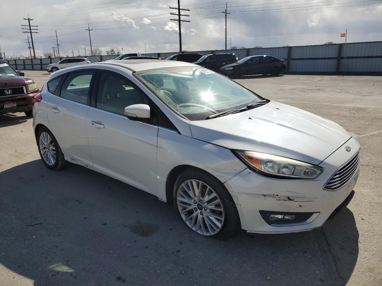 2015 Ford Focus Titanium - Фото 4