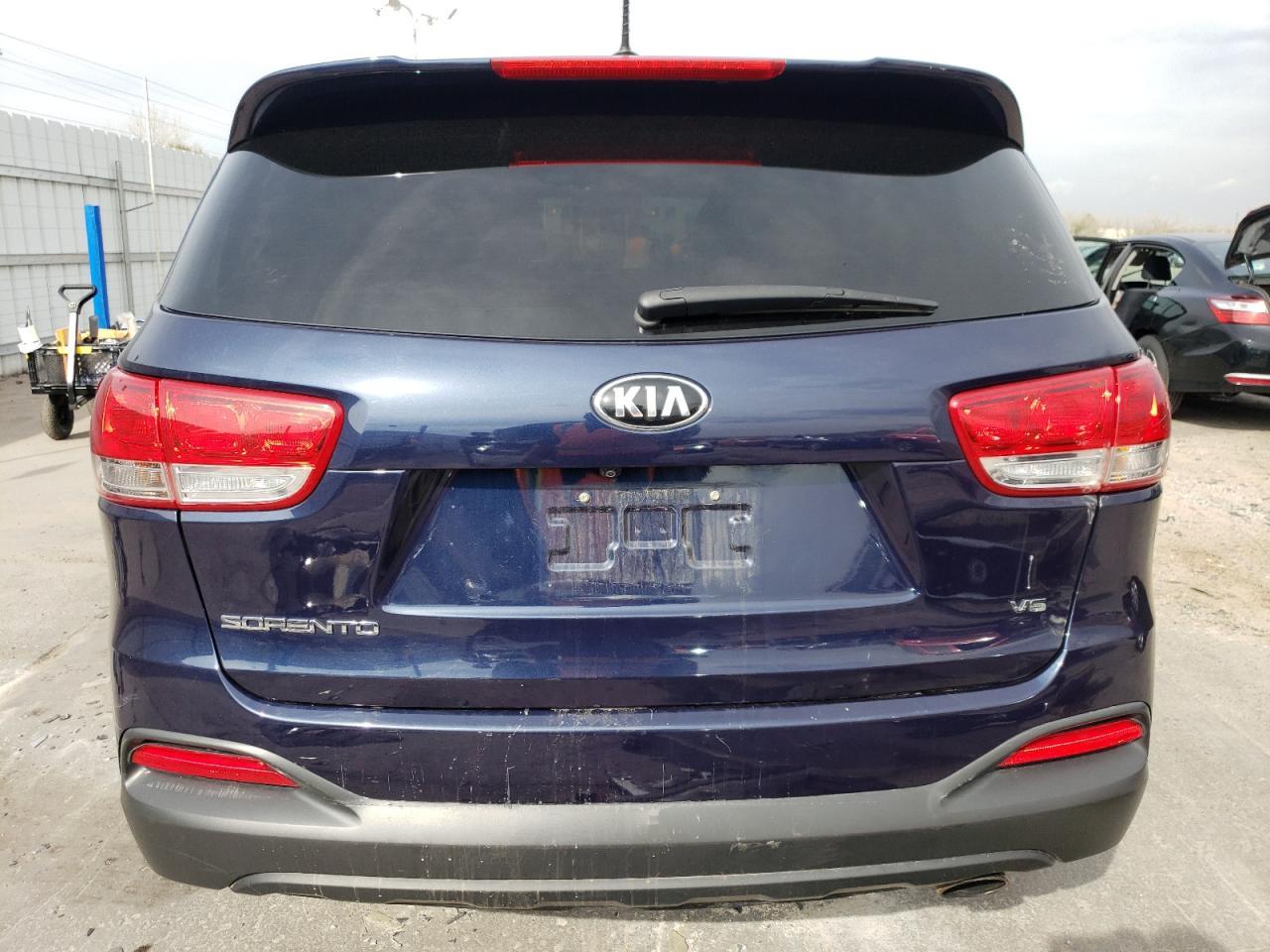 2018 Kia Sorento Lx V6 - Фото 6