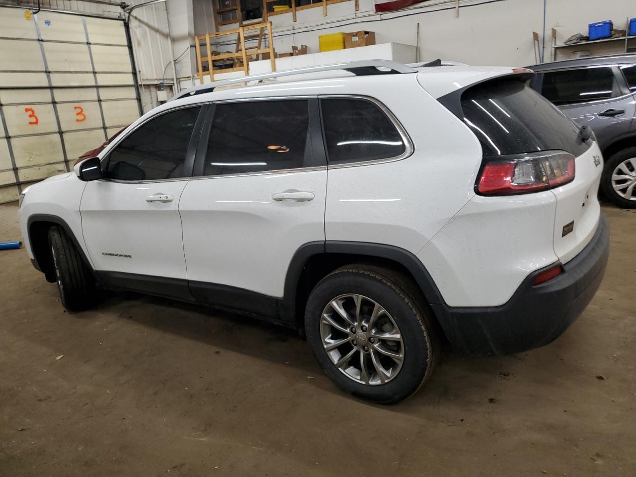2019 Jeep Cherokee Latitude Plus - Фото 2