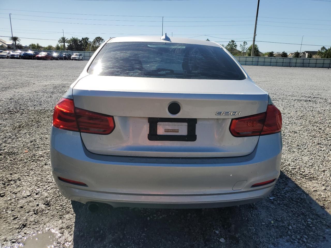 2016 BMW 320 I - Image 6