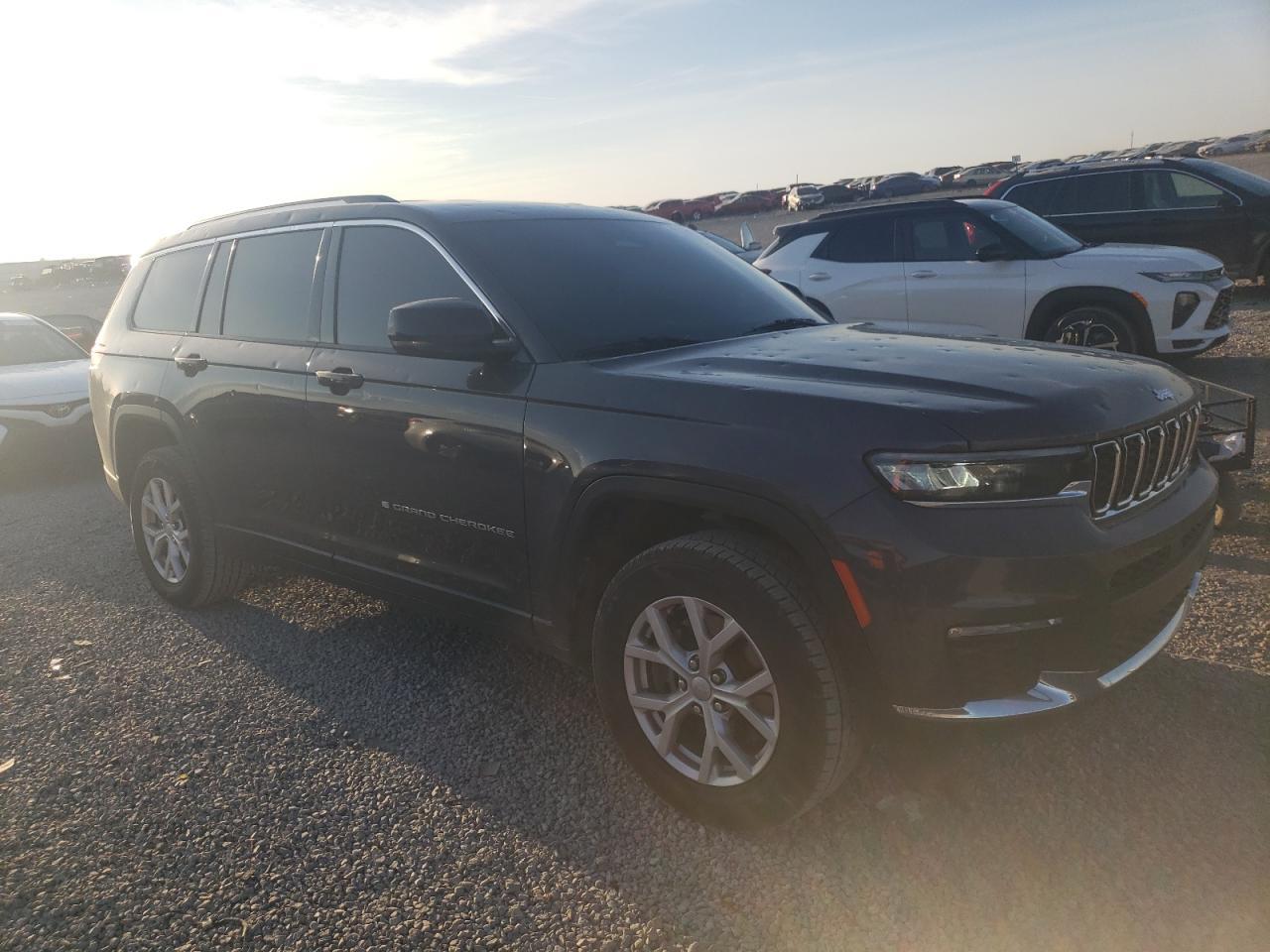 2022 Jeep Grand Cherokee L Limited L Limited - Фото 4