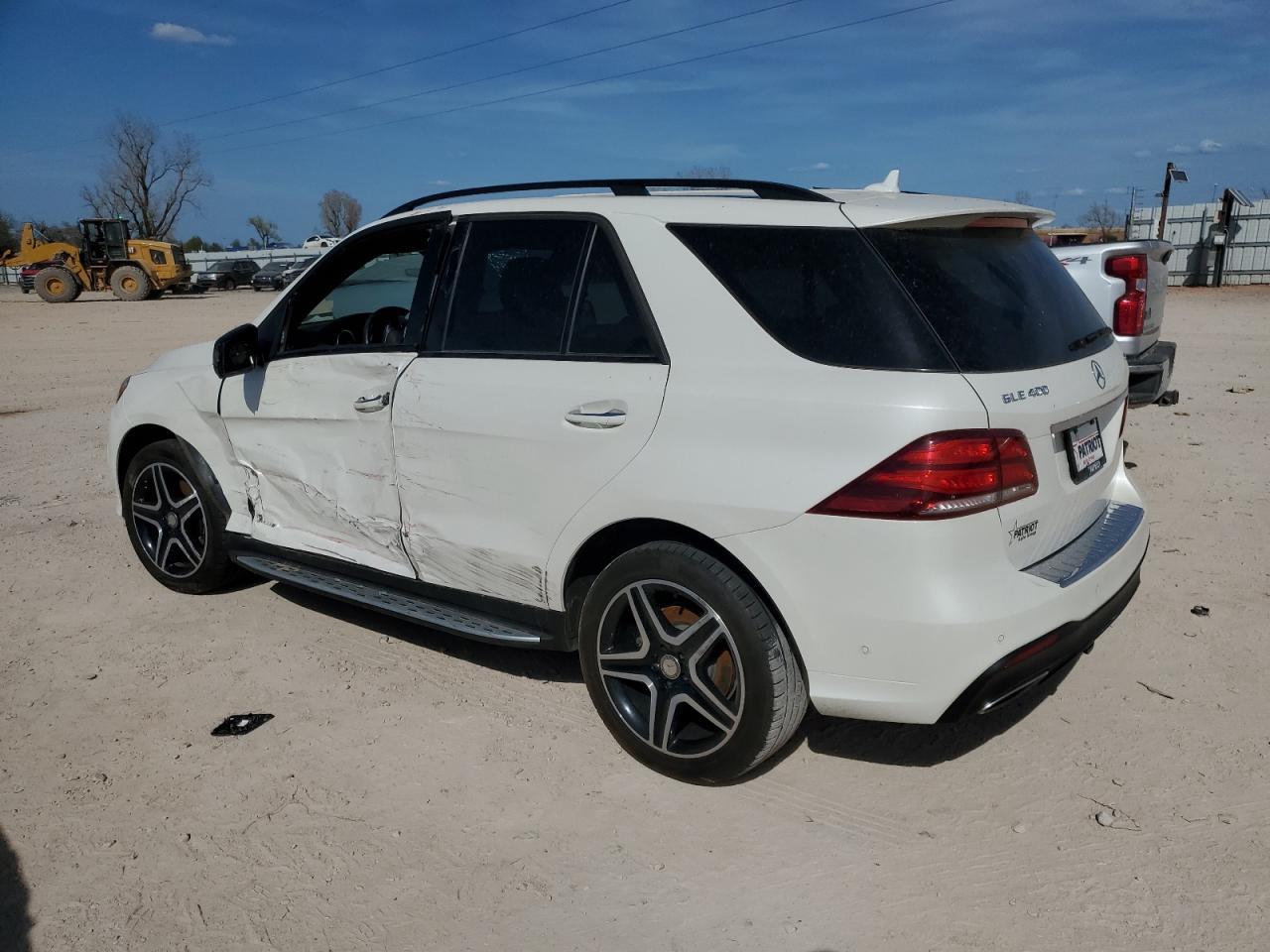 2017 Mercedes-Benz Gle 400 4Matic - Image 2