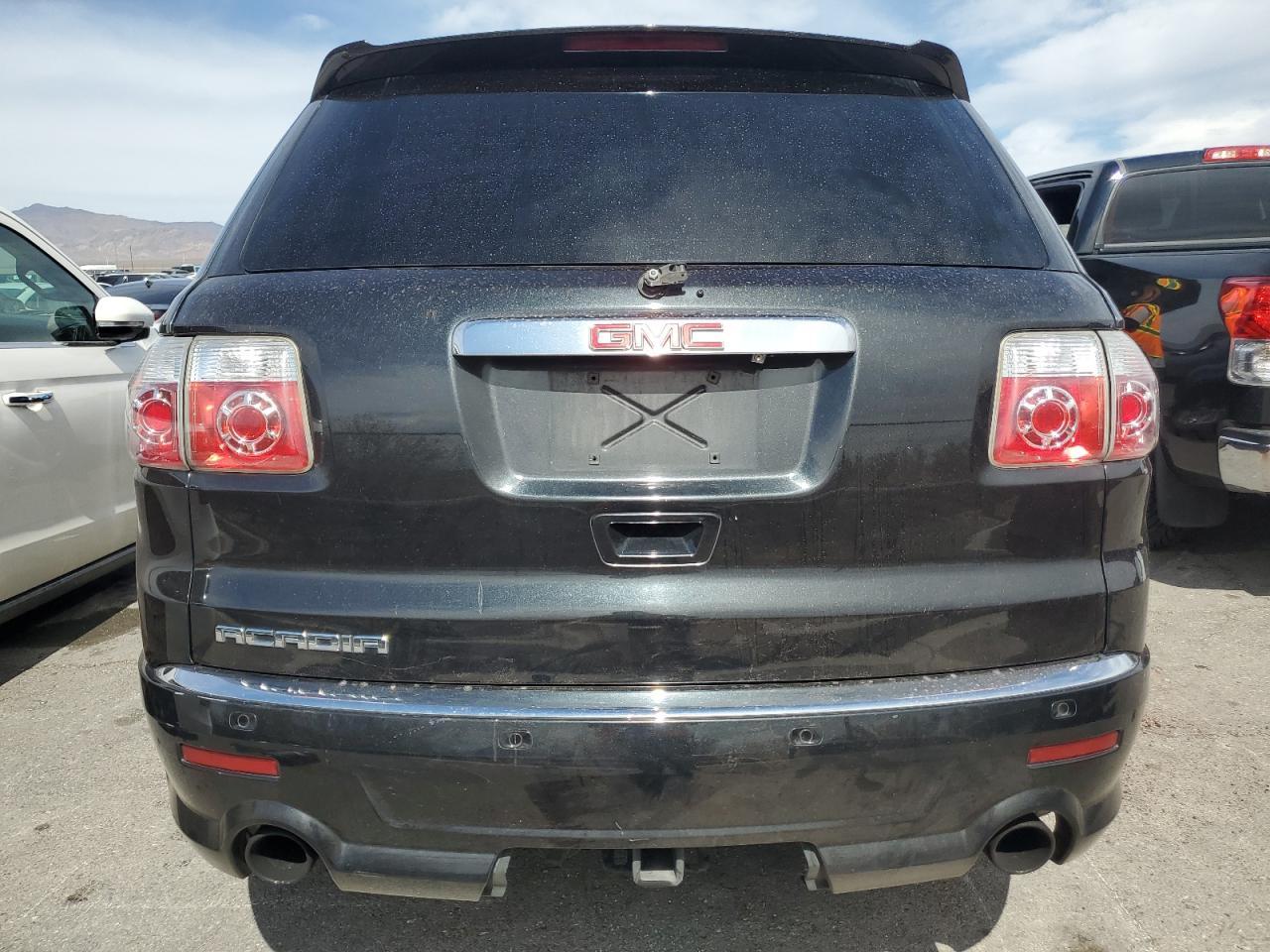 2011 GMC Acadia Denali - Image 6